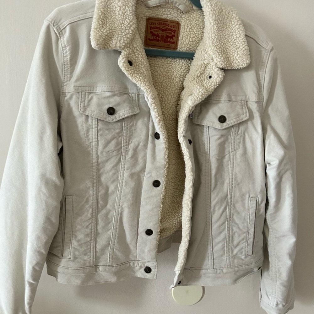 Levi's White Sherpa Trucker Jacket (size L)